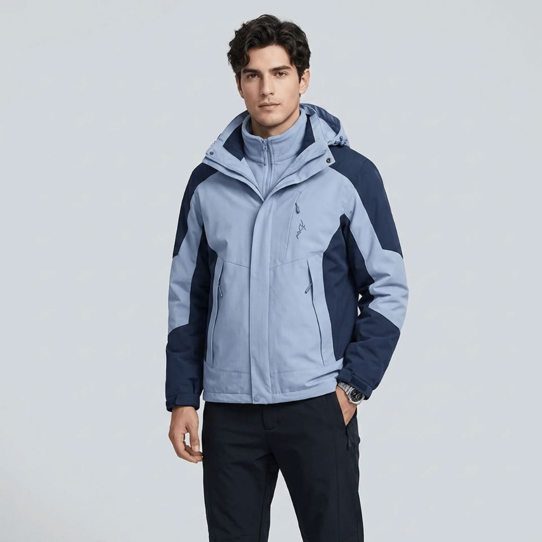 Close-up of the zip and pockets on the men's 3 in 1 jacket